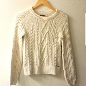 Cream cable knit Abercrombie and Fitch sweater